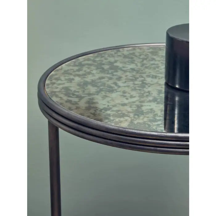 Industrial Black Metal Side Table – Glass Top & Lower Shelf