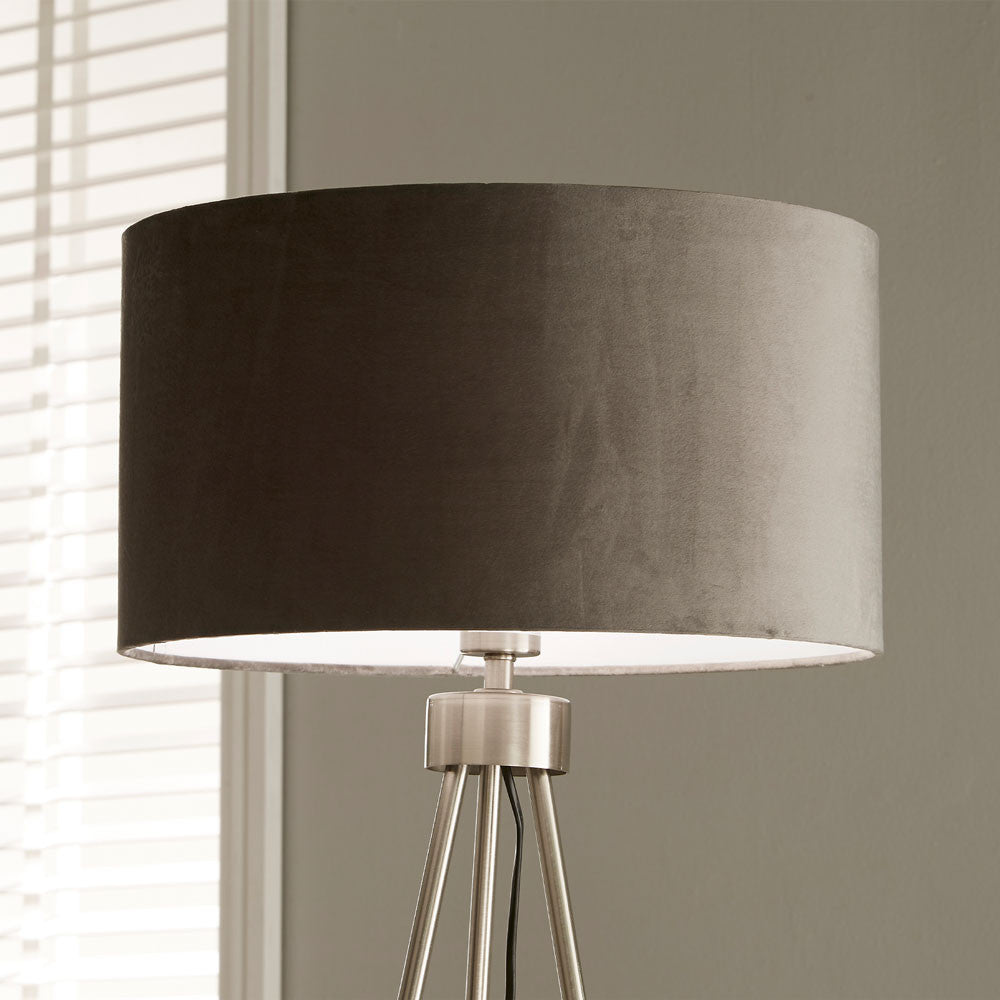 Chic Brushed Silver Tripod Floor Lamp – Modern Metal Design
