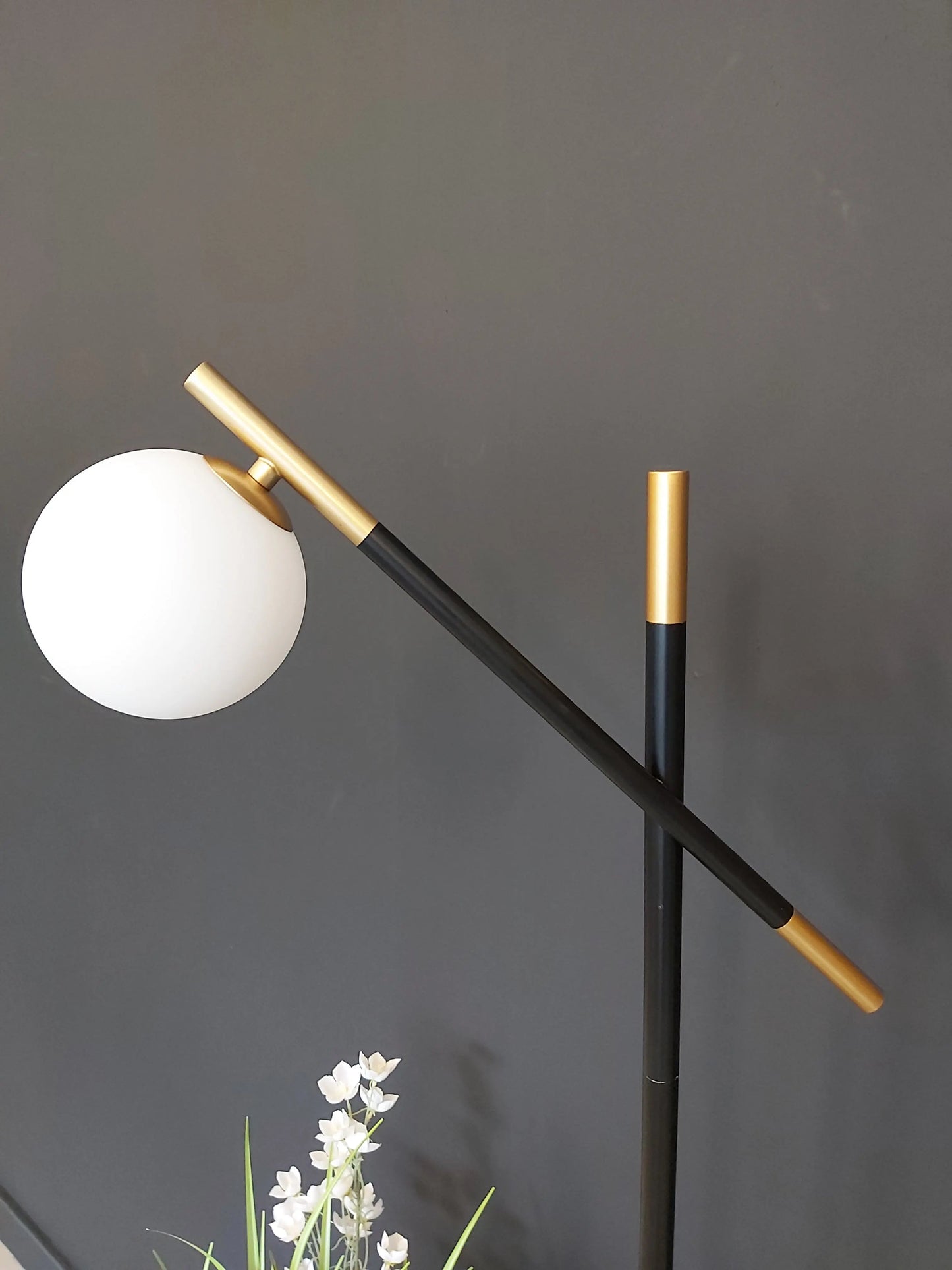 Contemporary Black & Gold Floor Lamp – Sleek Design with Frosted Globe Shade