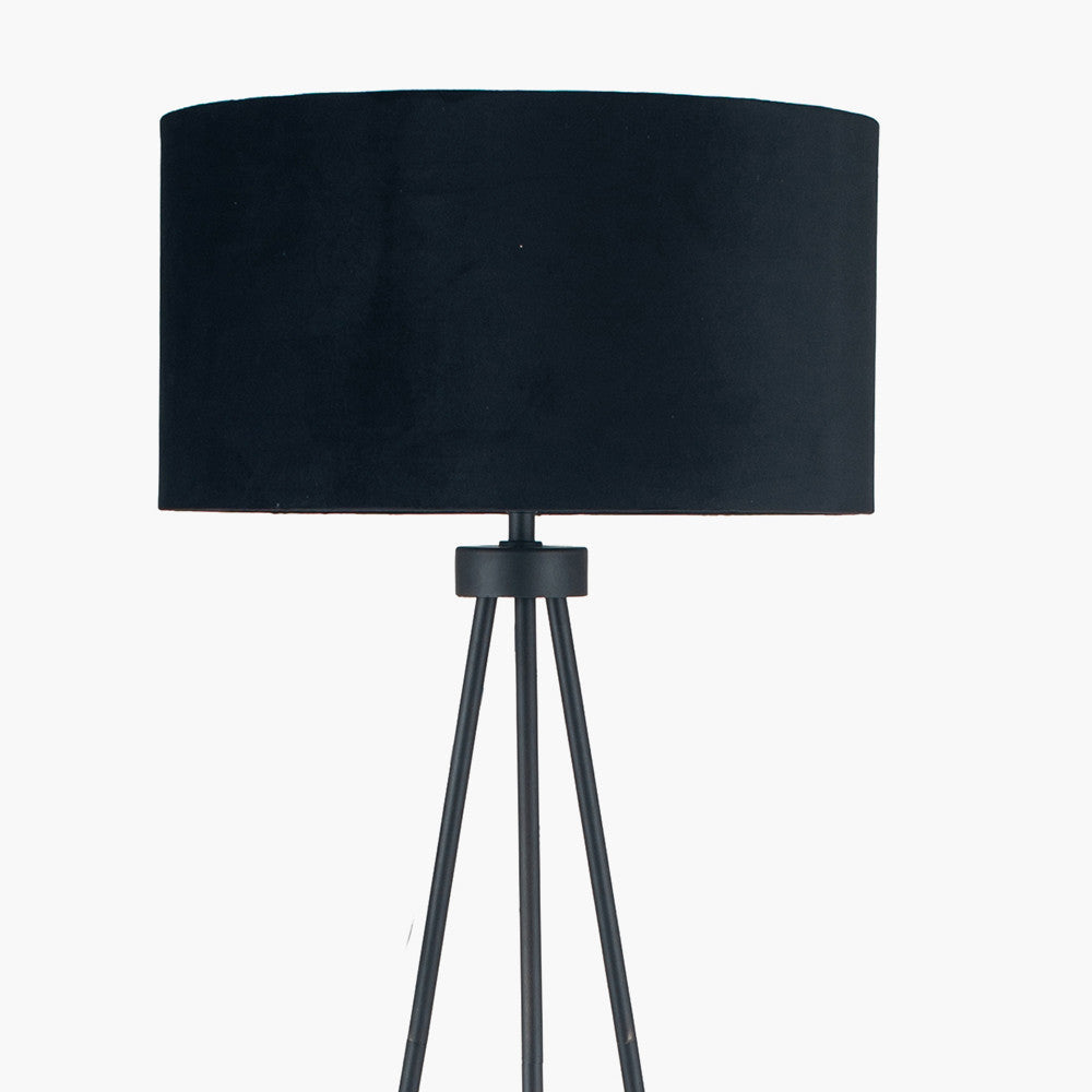 Sophisticated Matt Black Tripod Floor Lamp – Minimalist Metal Design