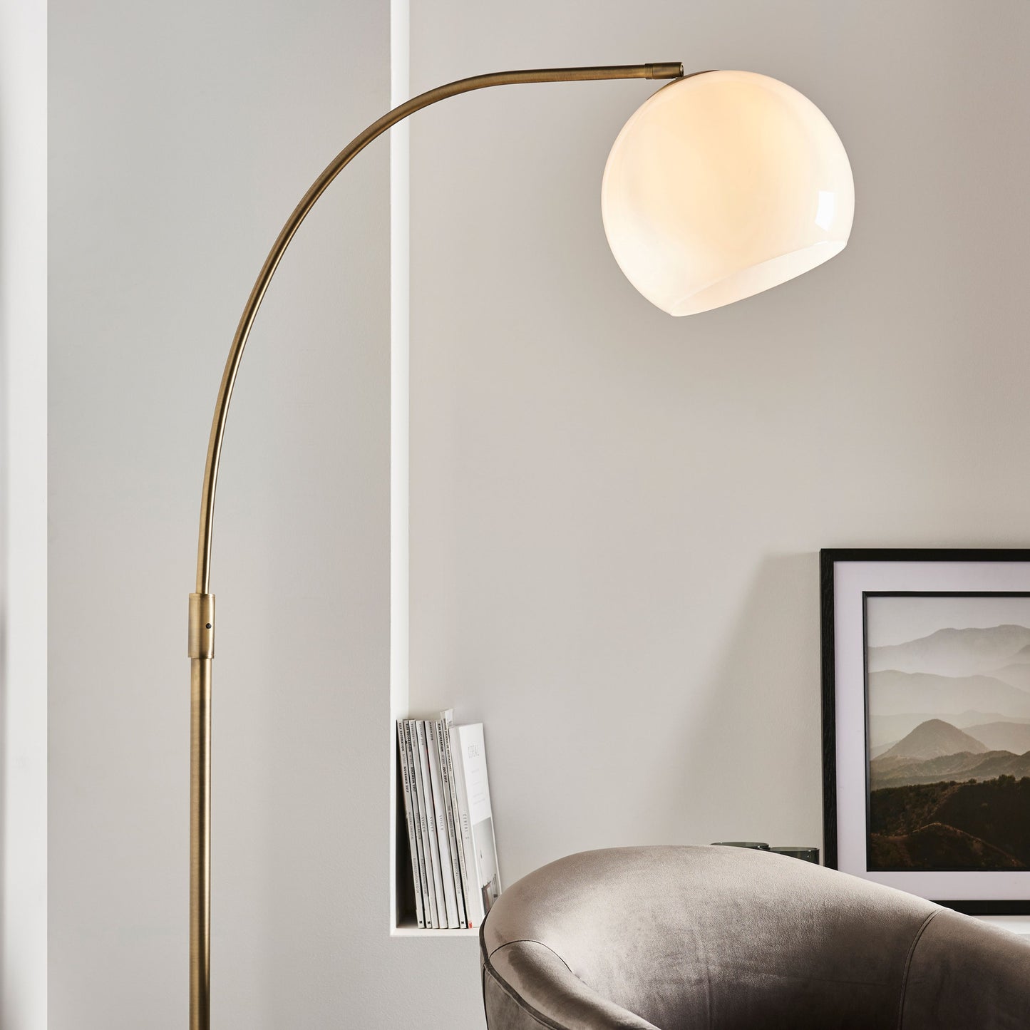 Sophisticated Arched Antique Brass Floor Lamp – Glass Shade & Sleek Design  