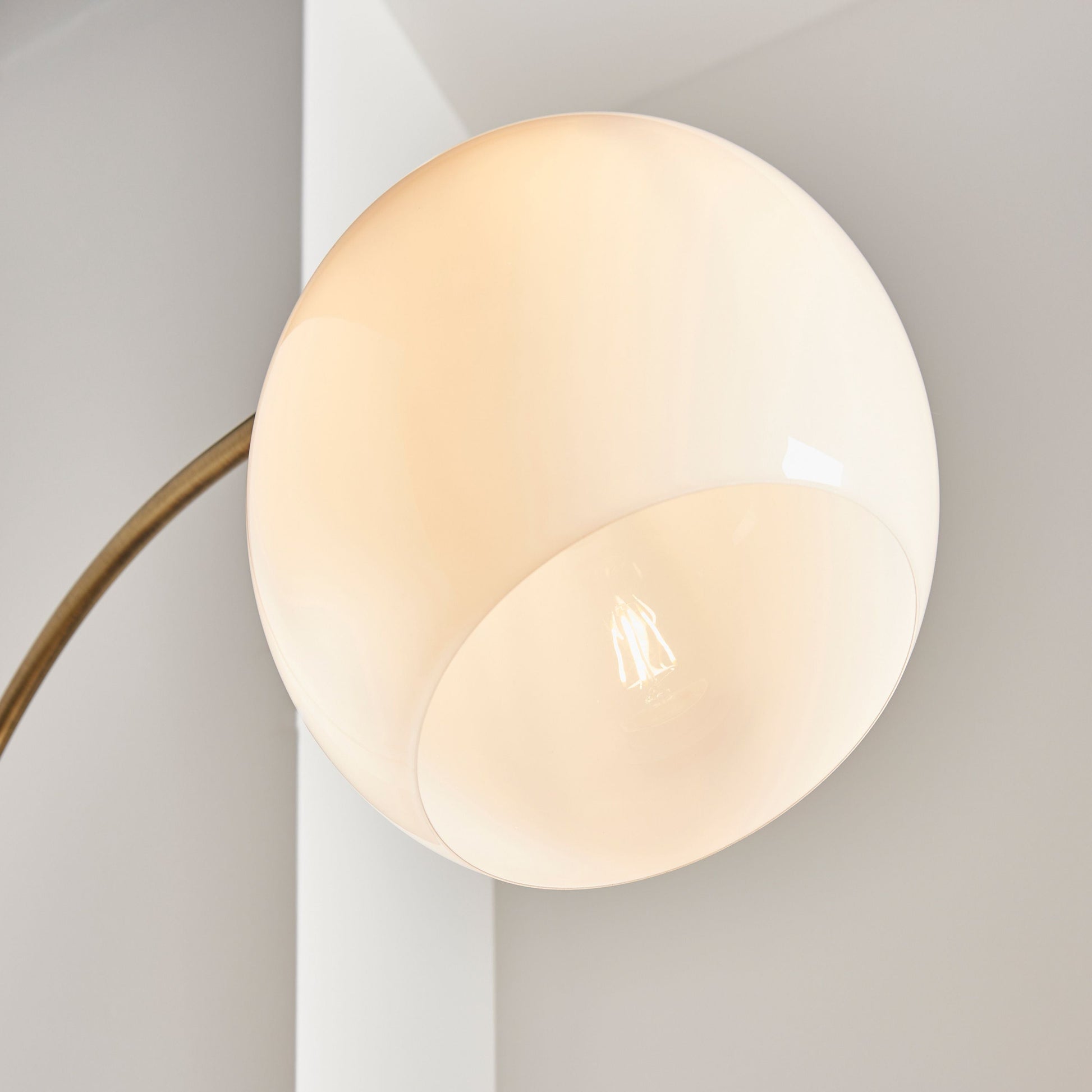Sophisticated Arched Antique Brass Floor Lamp – Glass Shade & Sleek Design  