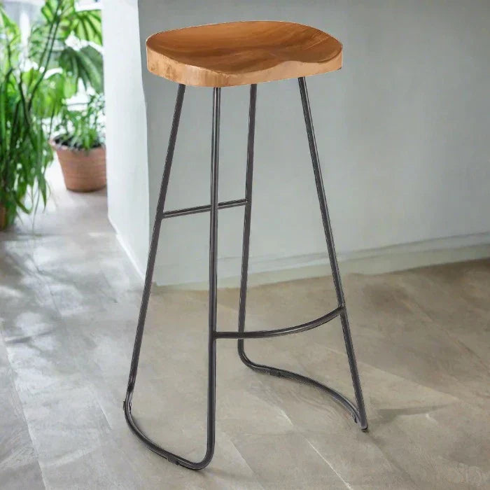 Sleek Black Iron & Wood Bar Stool – Curved Seat & Minimalist Frame  