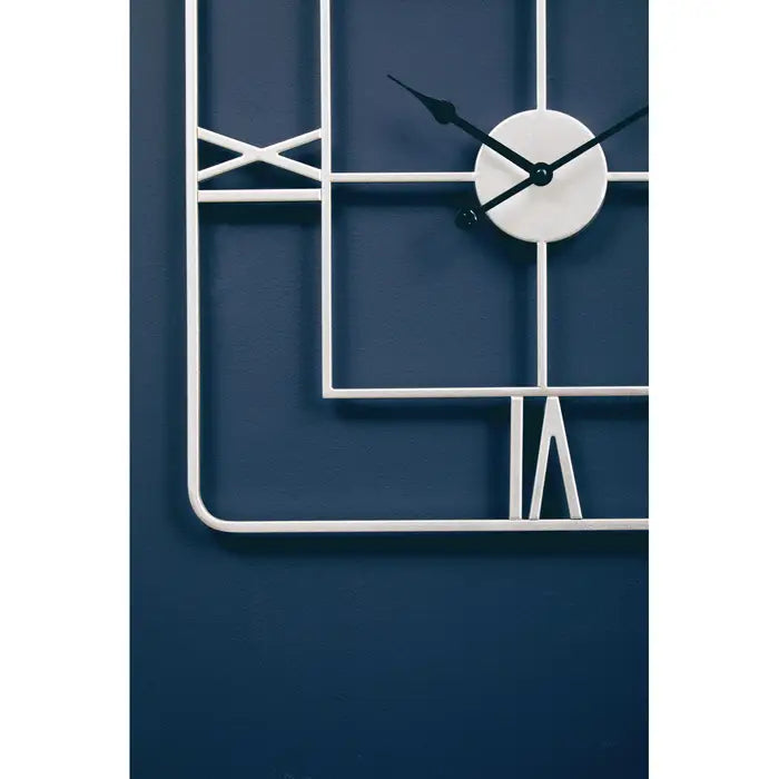 Modern Silver Metal Square Wall Clock – Minimalist Frame & Roman Numerals