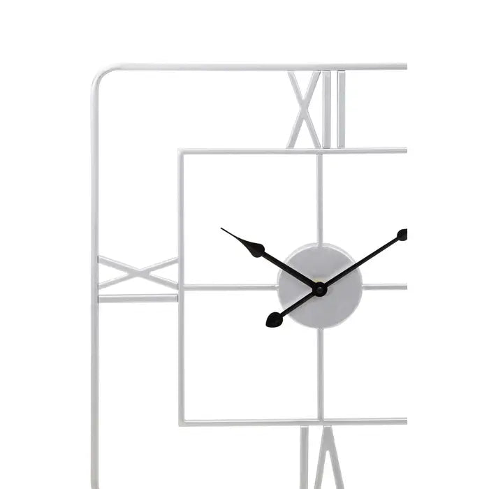 Modern Silver Metal Square Wall Clock – Minimalist Frame & Roman Numerals