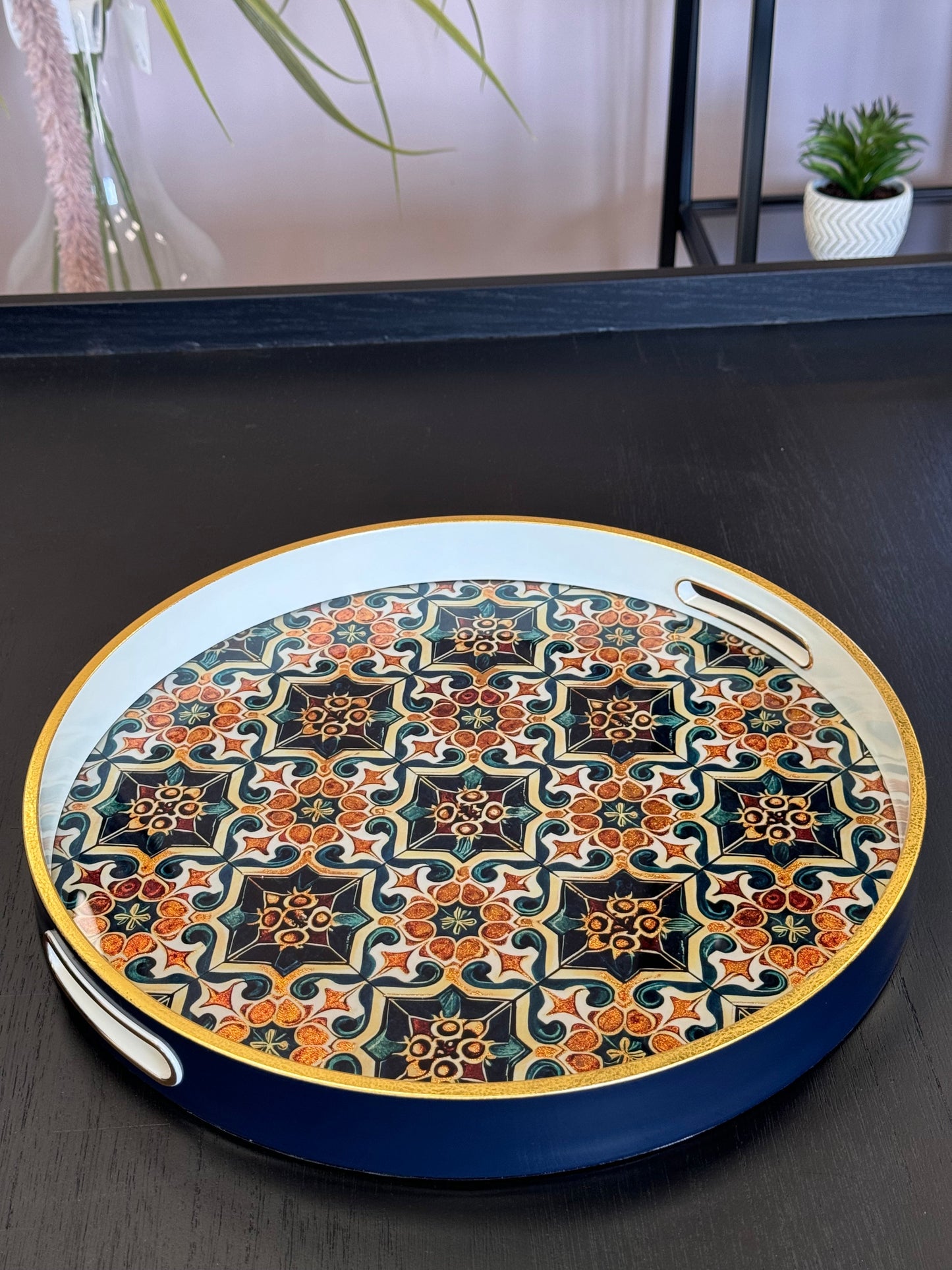 Elegant Multicolored Glass Serving Tray – Decorative Pattern & Gold Accents