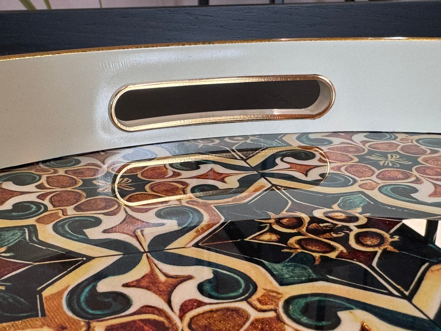 Elegant Multicolored Glass Serving Tray – Decorative Pattern & Gold Accents