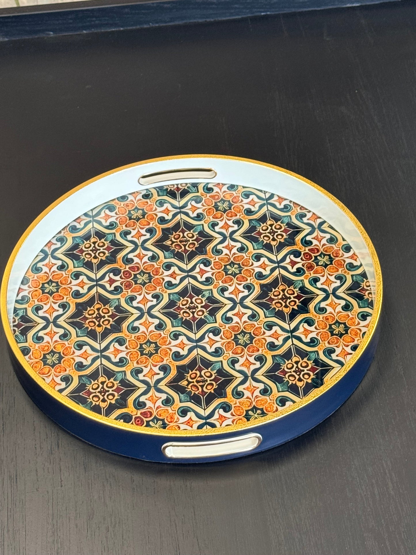Elegant Multicolored Glass Serving Tray – Decorative Pattern & Gold Accents