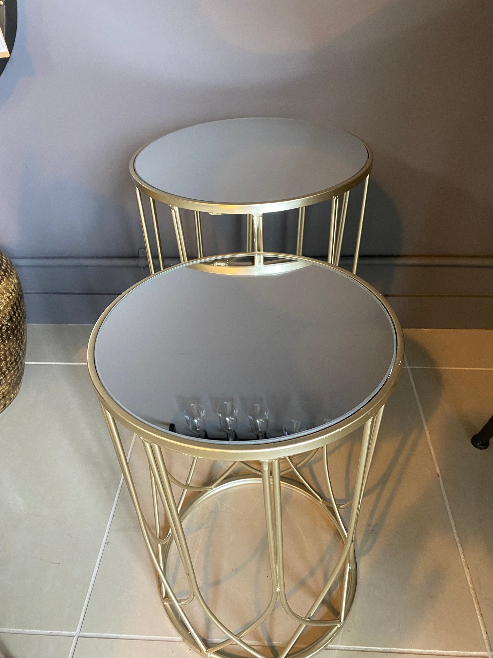 Modern Champagne Gold Nesting Side Tables – Mirrored Glass & Iron Design - 