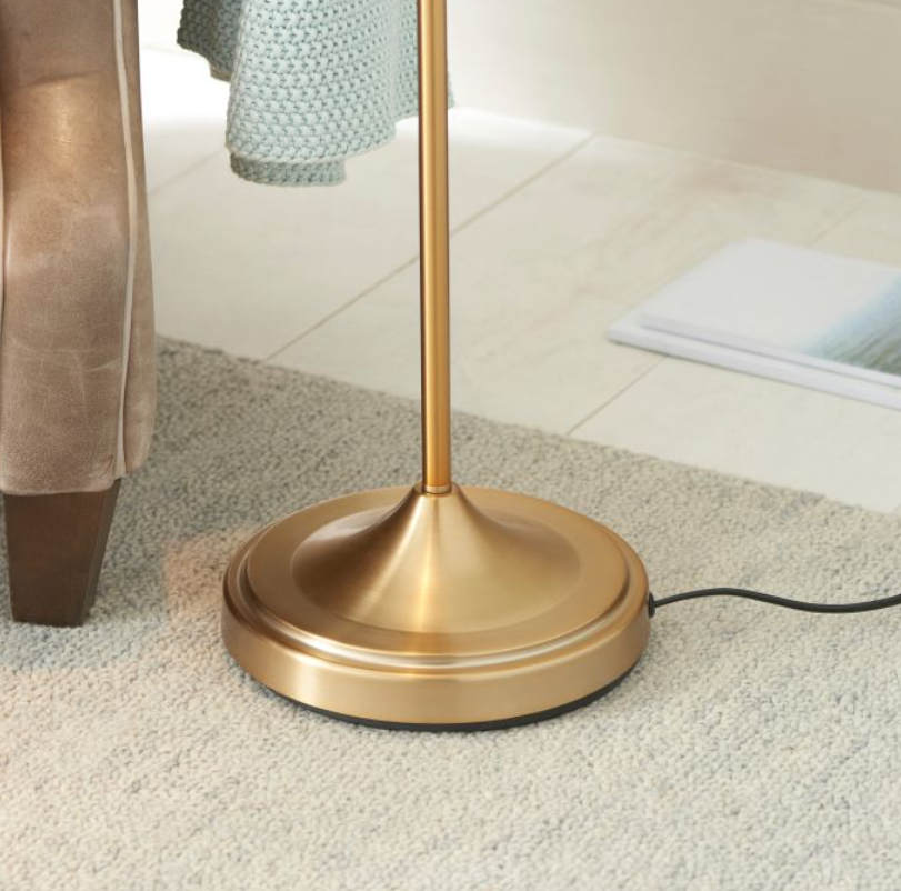 Modern Brushed Brass Floor Lamp – Adjustable Head