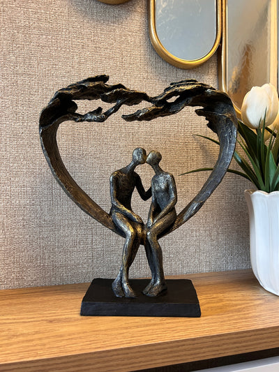 Sculptures / Figurines / Ornaments